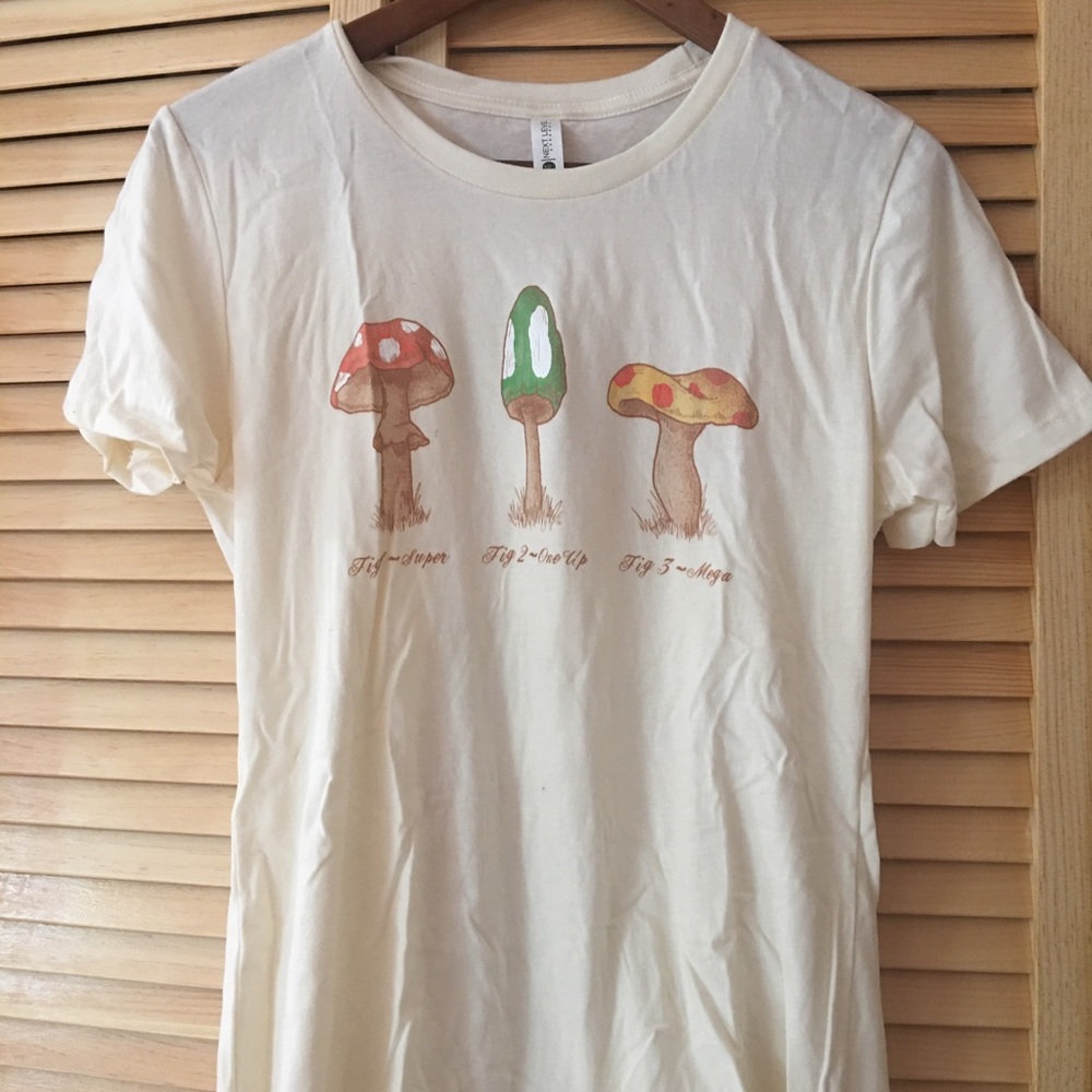 Soft cotton T-shirt, vintage Mushroom design